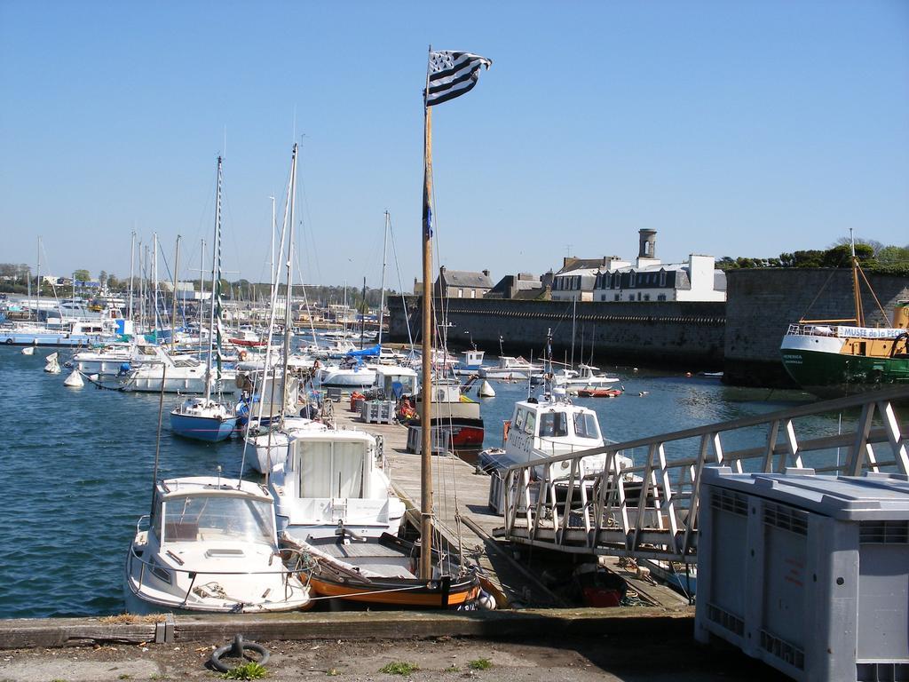 Hotel Modern Concarneau Ngoại thất bức ảnh