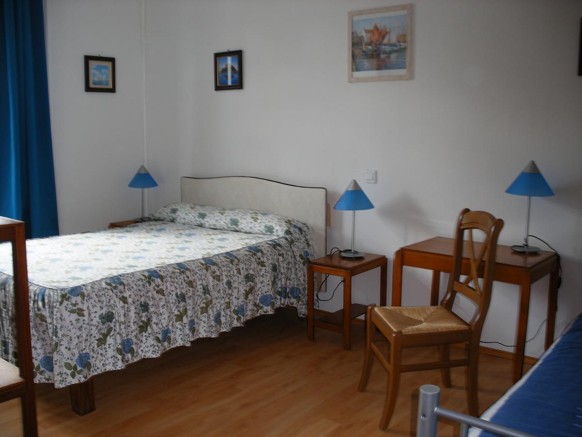 Hotel Modern Concarneau Ngoại thất bức ảnh